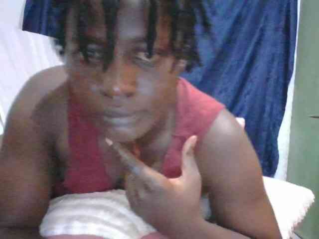 Yourdreamgirl webcam