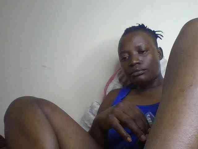 Yourdreamgirl webcam