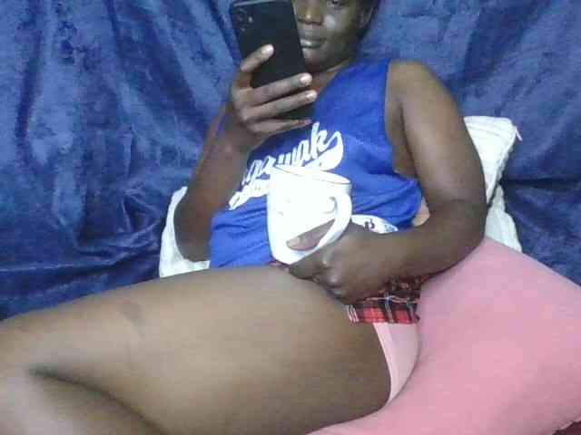 Yourdreamgirl Yourdreamgirl