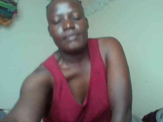 Yourdreamgirl webcam