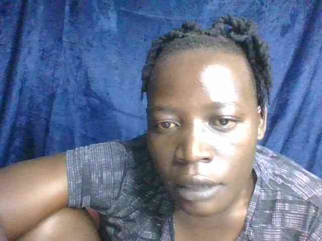 Yourdreamgirl webcam