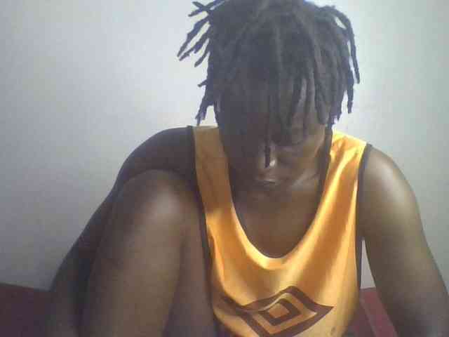 Yourdreamgirl webcam