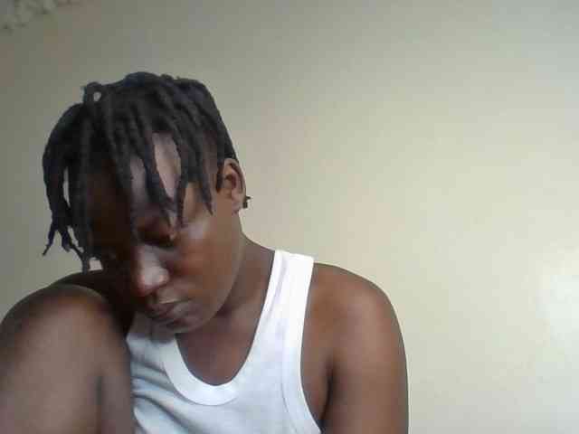 Yourdreamgirl webcam