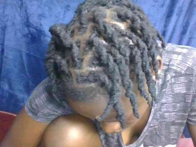 Yourdreamgirl webcam