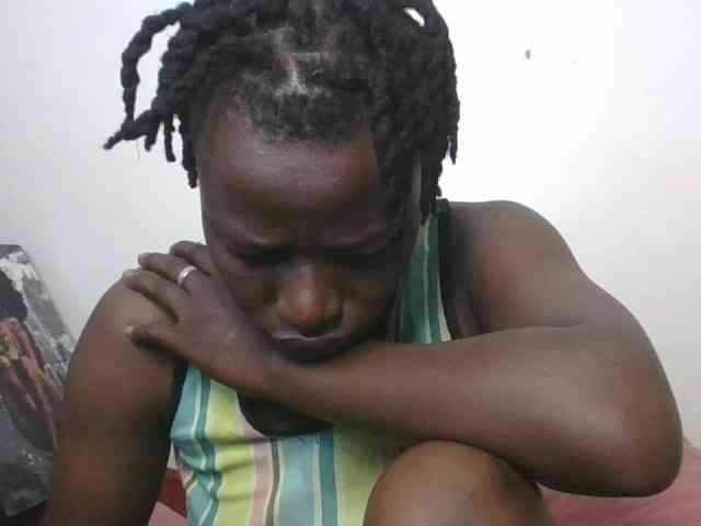 Yourdreamgirl webcam