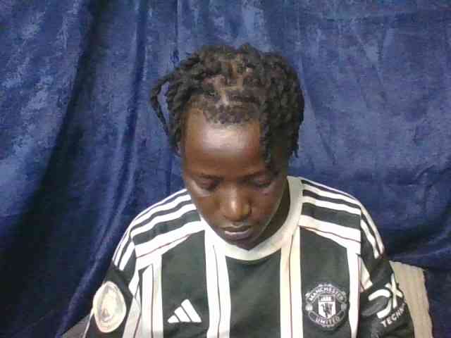 Yourdreamgirl webcam