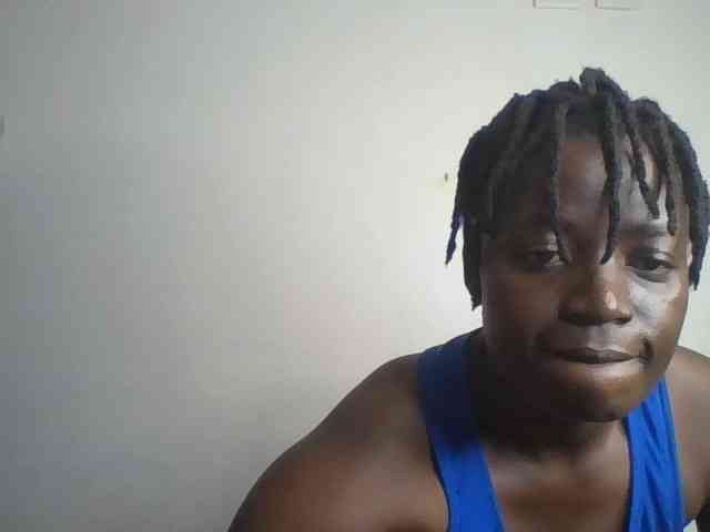 Yourdreamgirl webcam