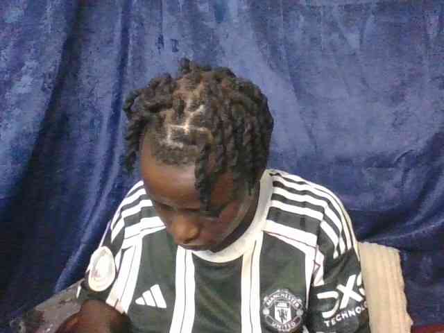 Yourdreamgirl webcam