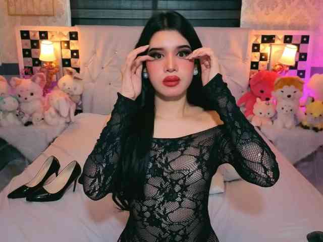 PhoebePresley Live Webcam on BongaCams