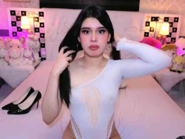 PhoebePresley Live Webcam on BongaCams