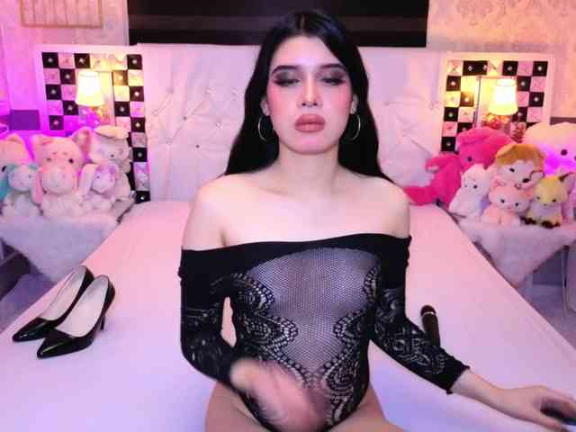 PhoebePresley Live Webcam on BongaCams