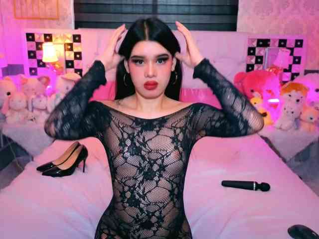 PhoebePresley Live Webcam on BongaCams