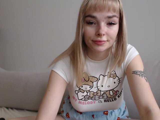 PollyExtasy from BongaCams