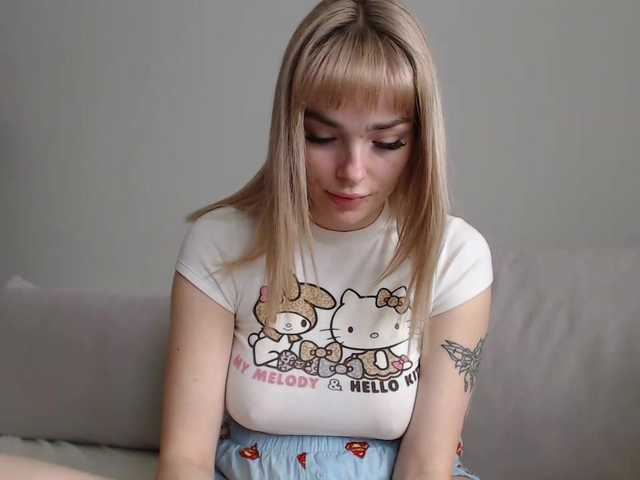 PollyExtasy from BongaCams