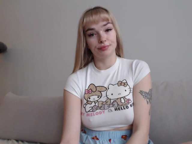 PollyExtasy from BongaCams