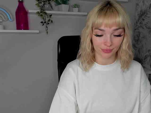 PollyExtasy webcam