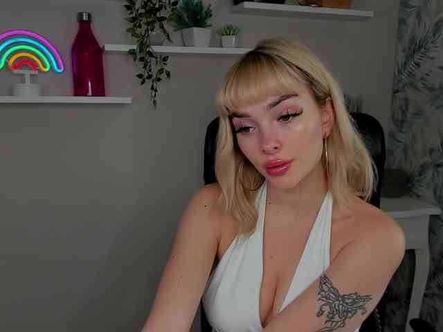 PollyExtasy webcam