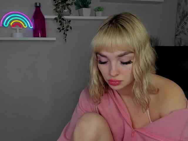 PollyExtasy webcam
