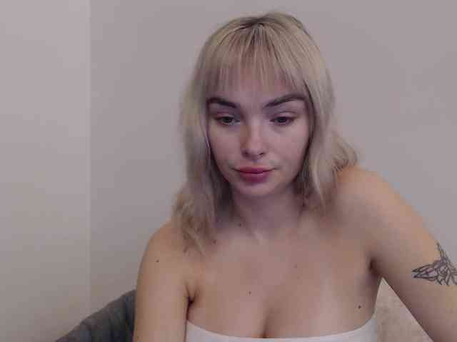 PollyExtasy webcam