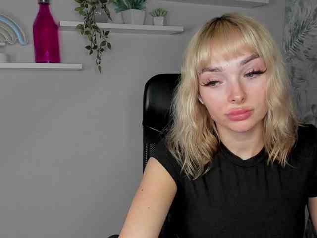 PollyExtasy webcam