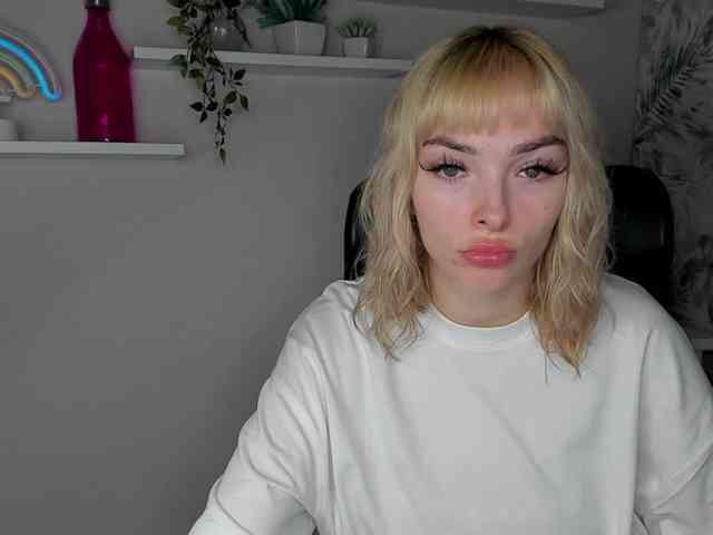 PollyExtasy webcam