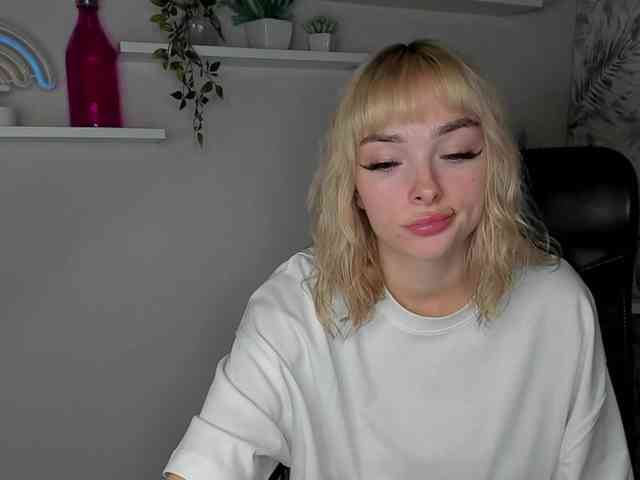 PollyExtasy webcam