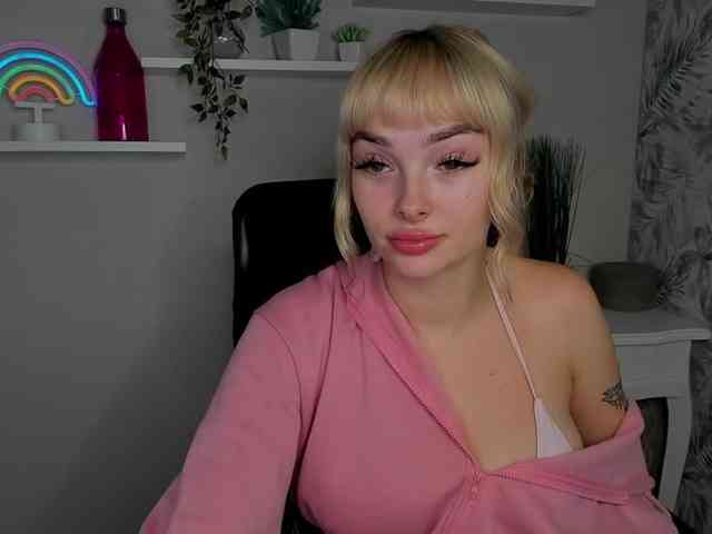 PollyExtasy webcam