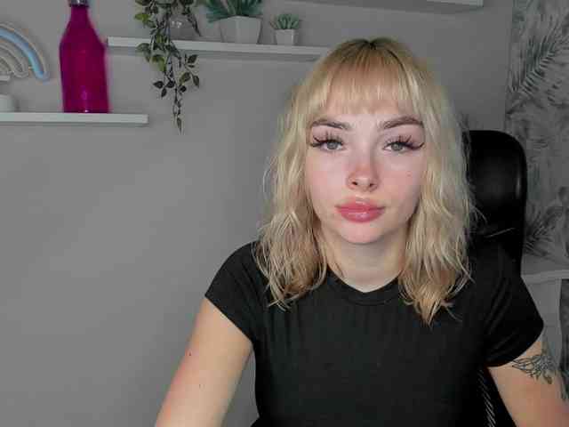 PollyExtasy webcam