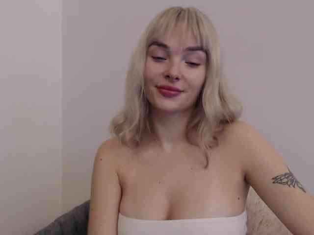 PollyExtasy webcam