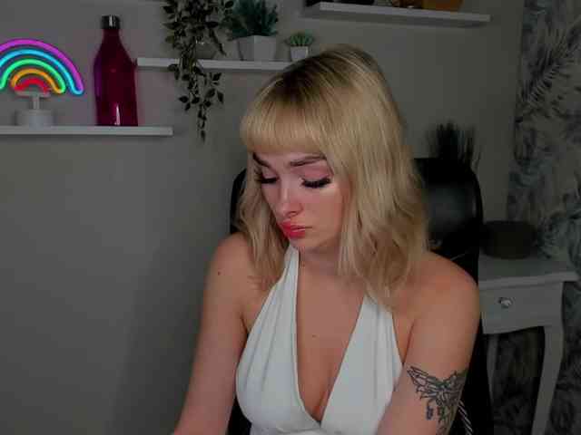 PollyExtasy webcam
