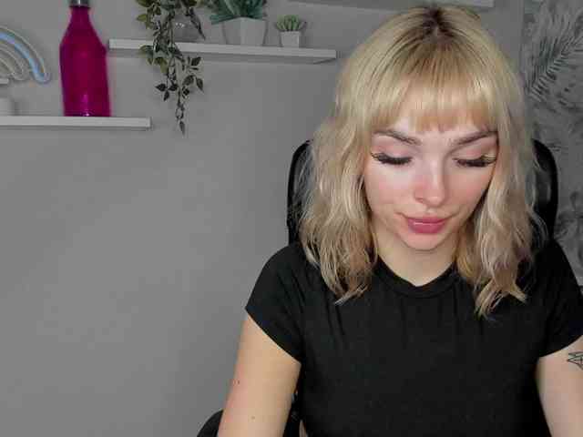 PollyExtasy webcam