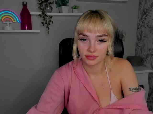 PollyExtasy webcam