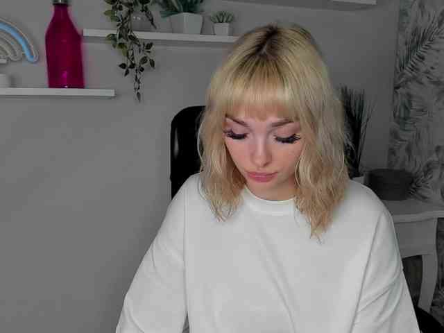 PollyExtasy webcam