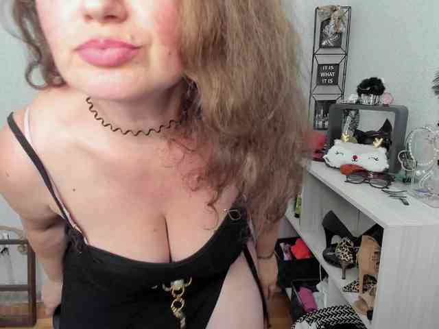 PollyExtasy webcam