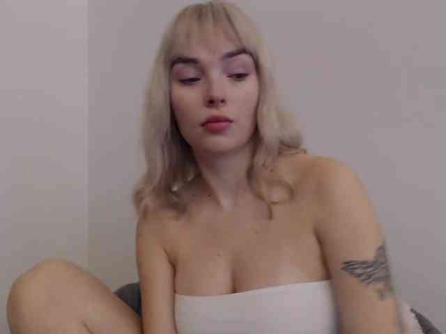 PollyExtasy webcam