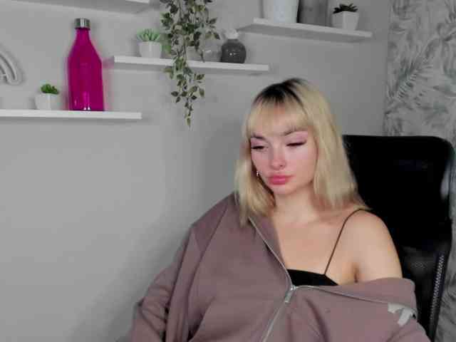 PollyExtasy webcam