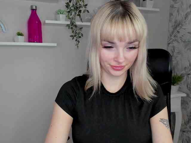 PollyExtasy webcam