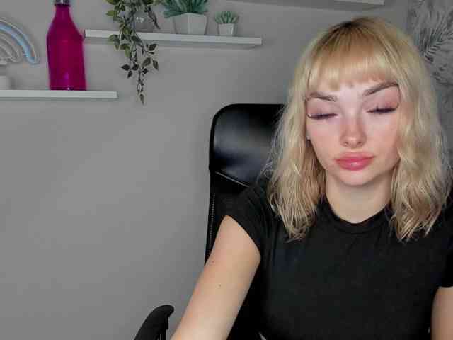 PollyExtasy webcam
