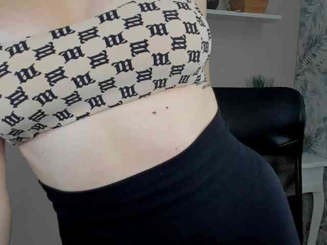 PollyExtasy webcam