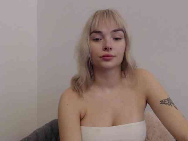 PollyExtasy webcam