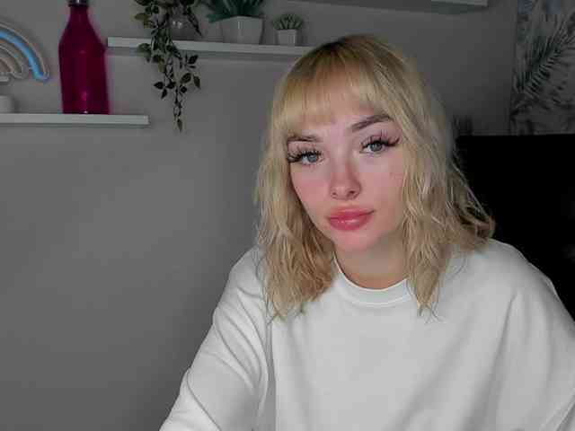 PollyExtasy webcam