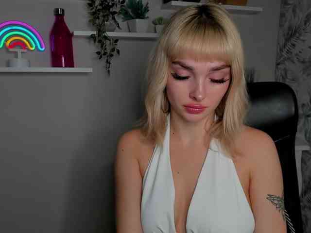 PollyExtasy webcam