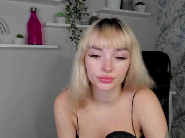 PollyExtasy webcam