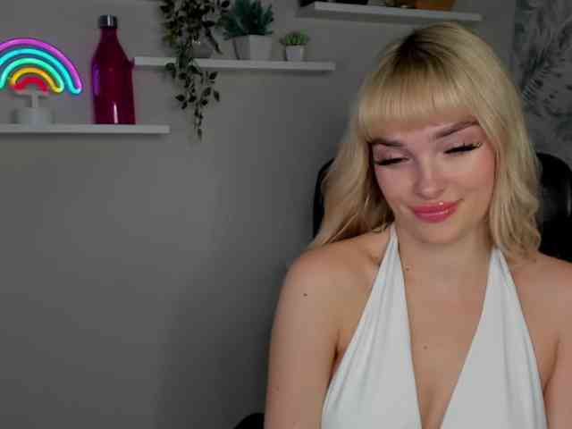 PollyExtasy webcam