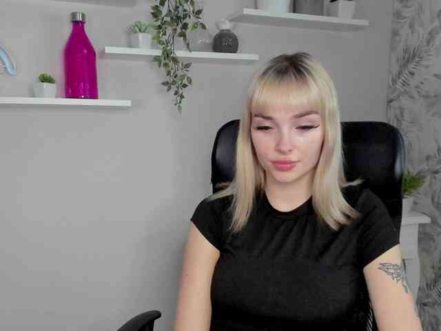 PollyExtasy webcam