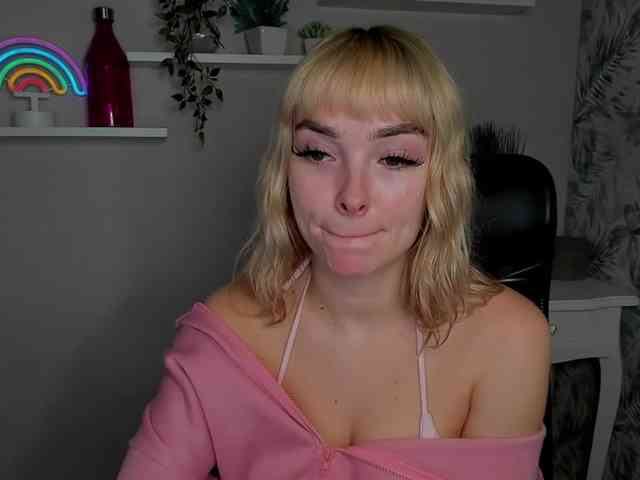 PollyExtasy webcam