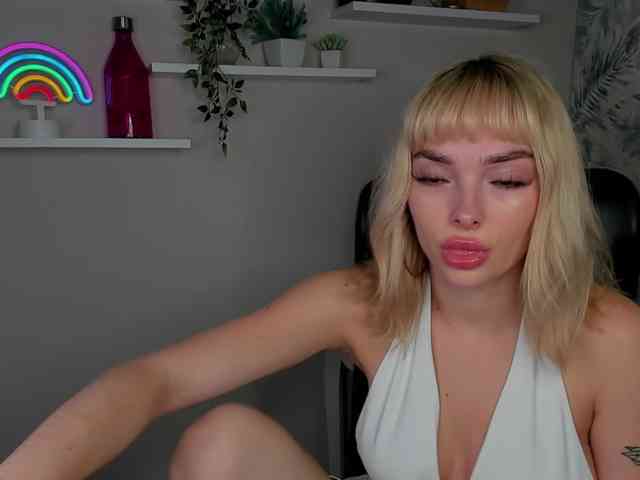 PollyExtasy webcam
