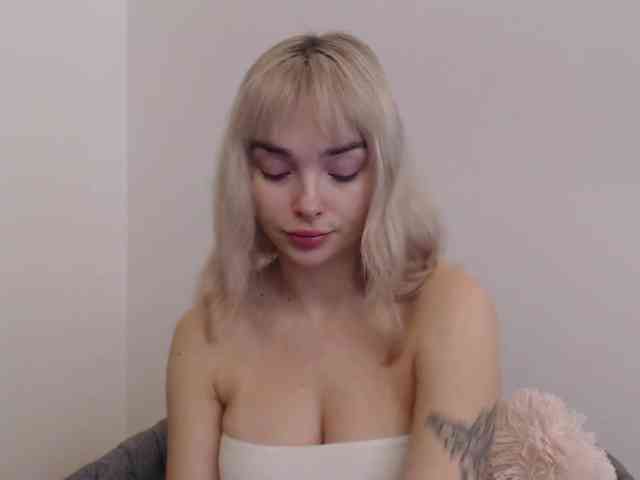 PollyExtasy webcam