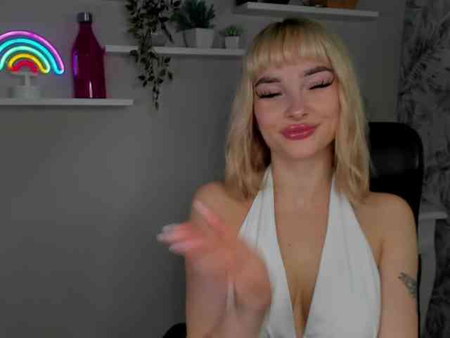 PollyExtasy webcam
