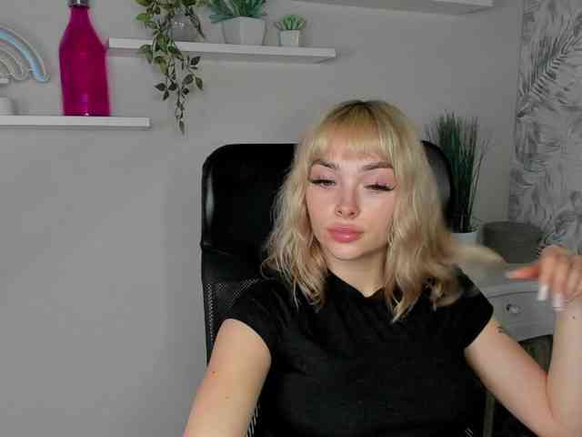 PollyExtasy webcam